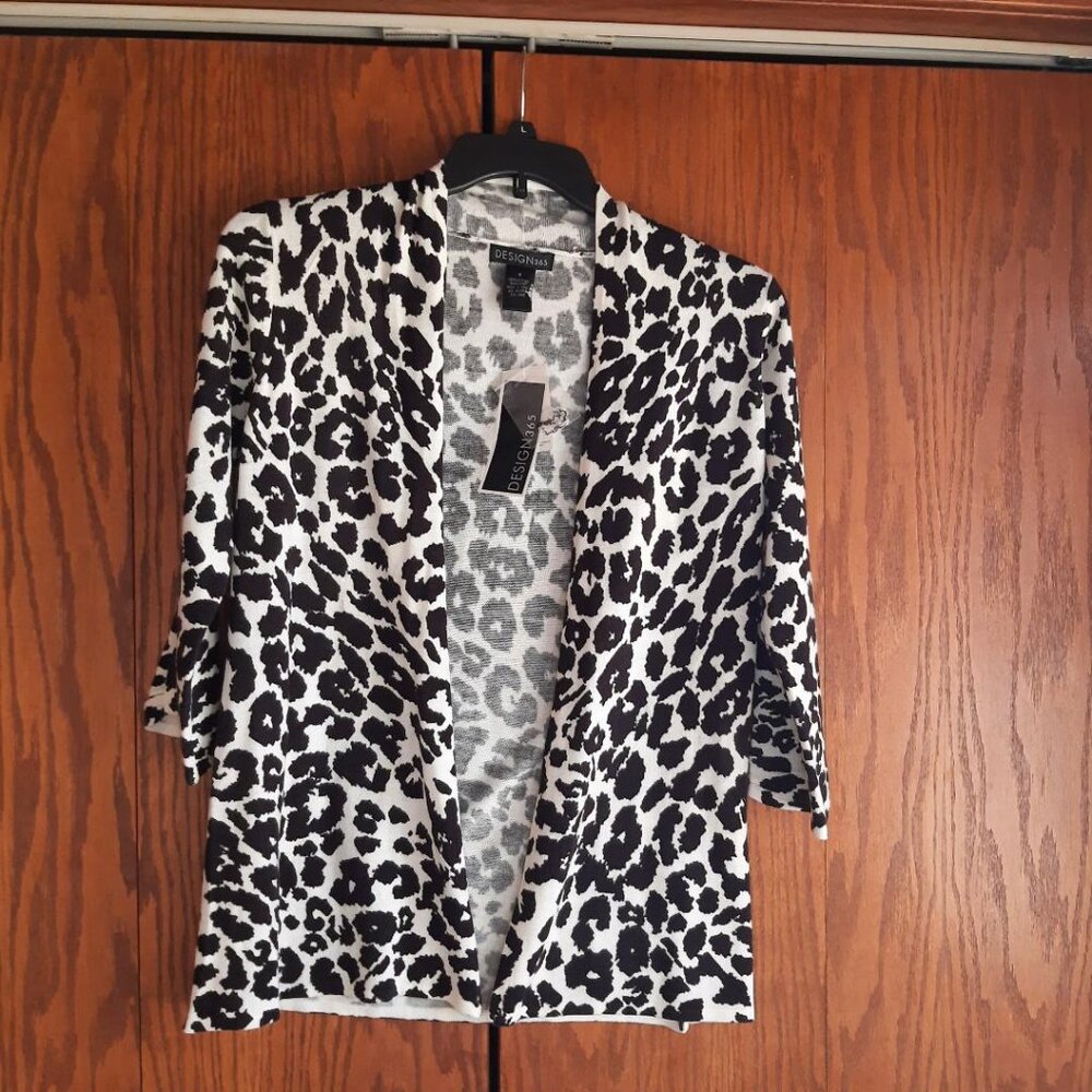 NEW With Tag ! Design 365  Black & White Open Light Weight Cardigan Sweater Sz S